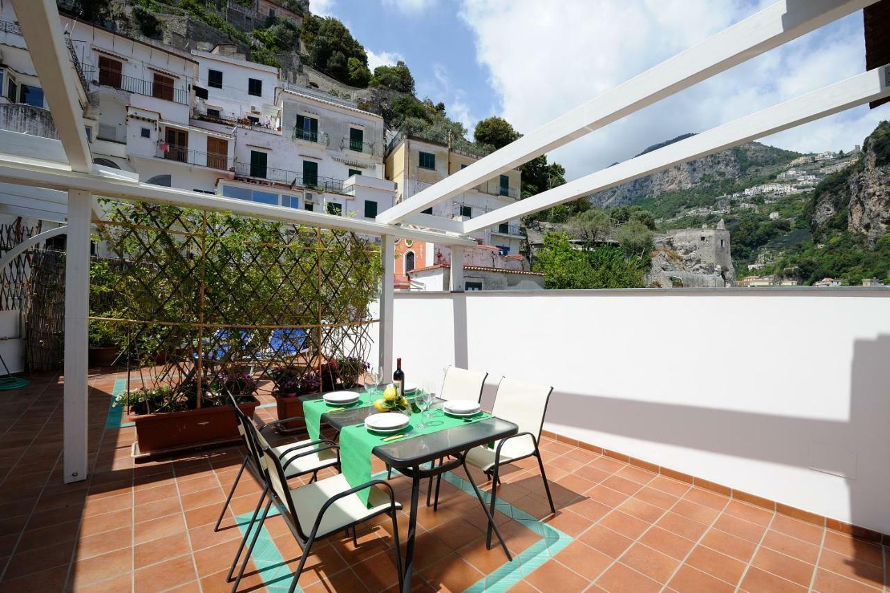 Paradiso Apartment